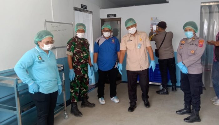 Pastikan Gizi Serta Kelayakan, Danramil Dan Wakapolsek Tinjau Dapur MBG Di Siantar Marihat.