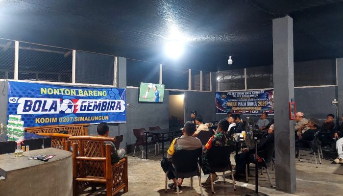 Sorak Gembira Pecah Saat Inggris Tumbangkan Prancis 6-4, Nobar Kodim 0207/Simalungun Pererat Kebersamaan Warga