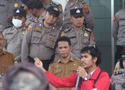 *EK-LMND Soroti Kecenderungan Sekda, Hadapi Massa: “Rakyat Butuh Pertanggungjawaban, Bukan Sekadar Perwakilan”*